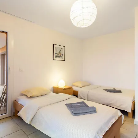 Cook P1-3 By Interhome